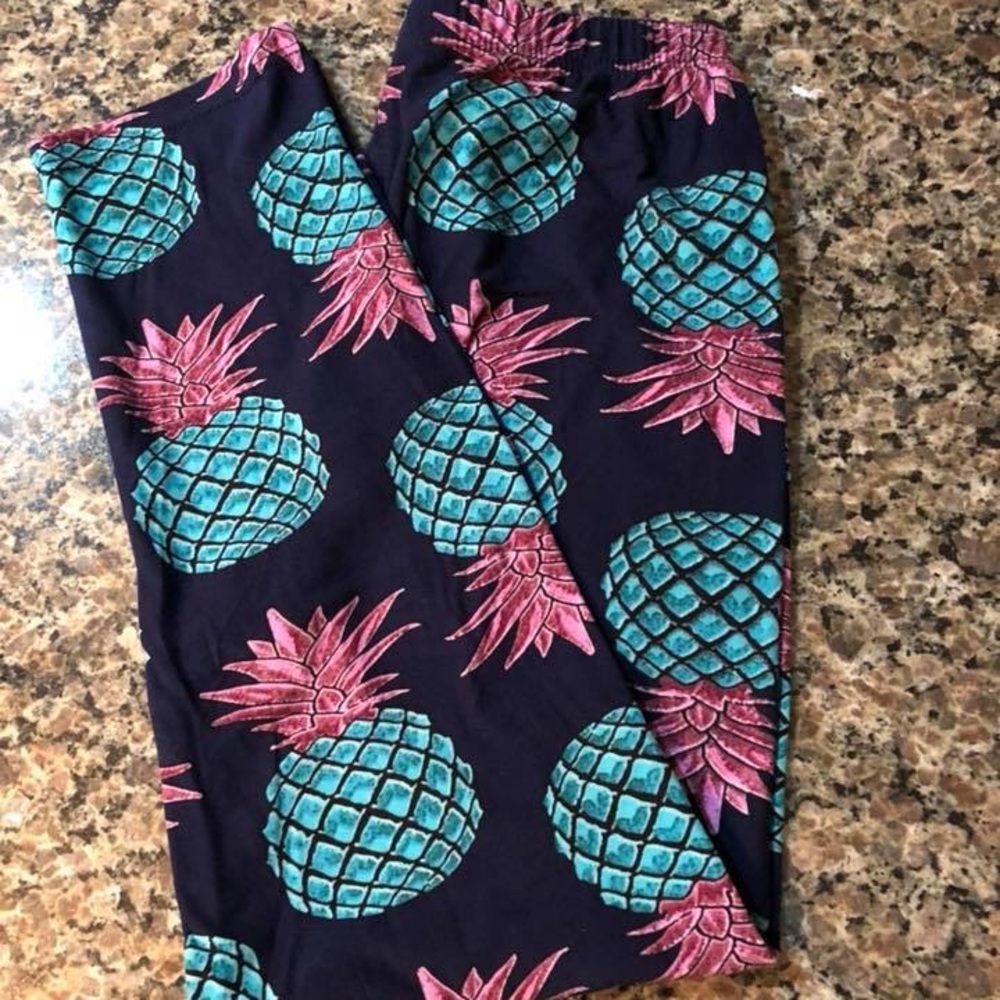 Capri leggings brand new with tags